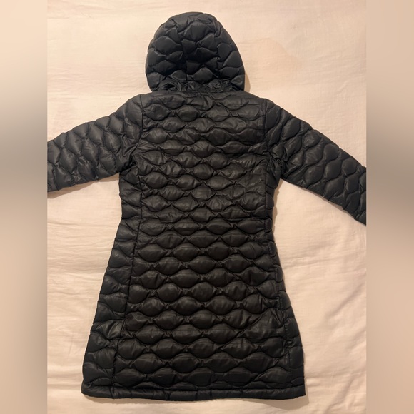Women's Black Hooded Puffer Coat - Picture 2 of 9